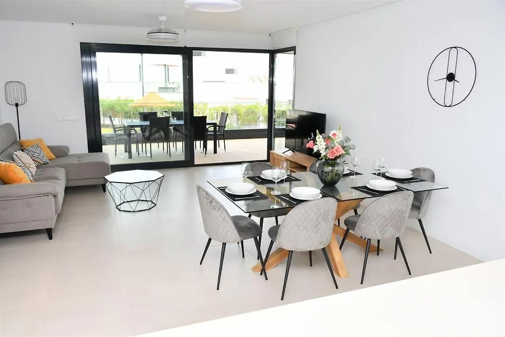 Casa Kerr - Luxury Apt - Sleeps 9 - Los Boliches Apartment Malaga 0*,